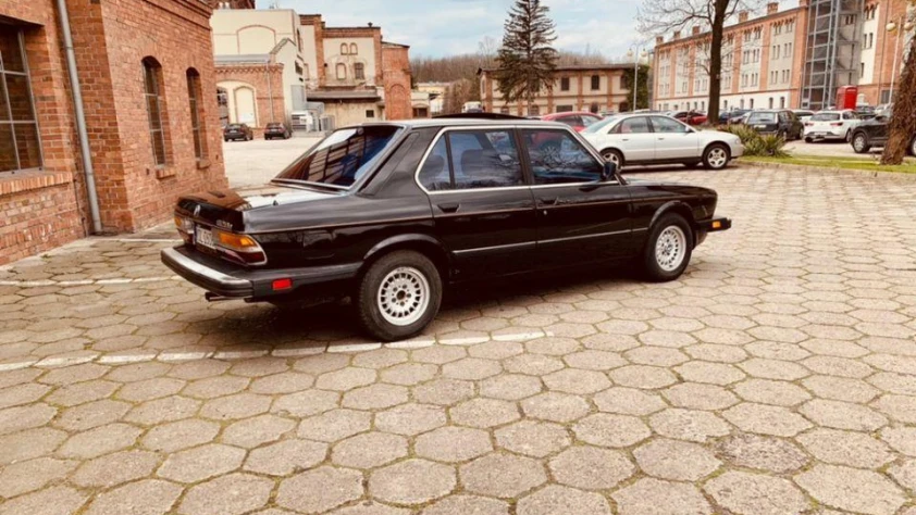 BMW Seria 5 E28 528E  1987 - zdjęcie dodatkowe nr 5