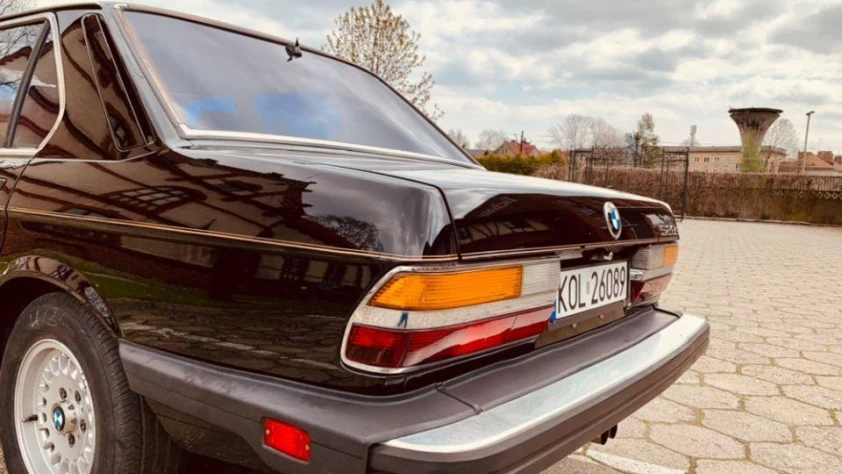 BMW Seria 5 E28 528E  1987 - zdjęcie dodatkowe nr 6