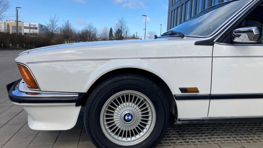 BMW Seria 6 E24 635CSi  1987 - zdjęcie dodatkowe nr 14