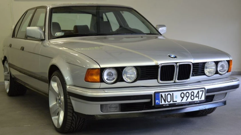 BMW Seria 7 E32 735  1989