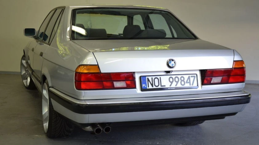 BMW Seria 7 E32 735  1989 - zdjęcie dodatkowe nr 13
