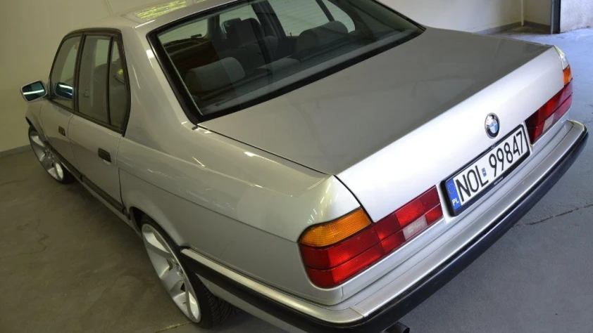 BMW Seria 7 E32 735  1989 - zdjęcie dodatkowe nr 14