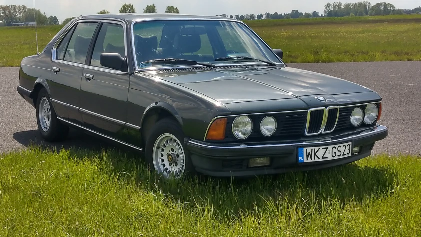 BMW Seria 7 E23 745i 1985 - zdjęcie dodatkowe nr 2