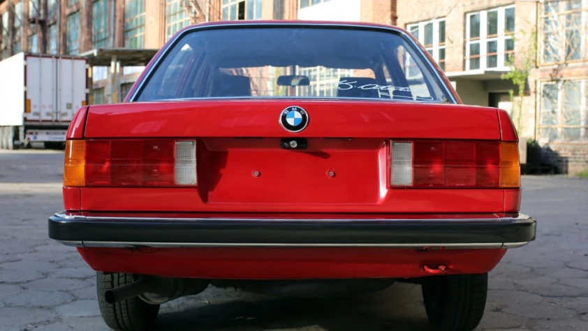 BMW Seria 3 E30 316 1986 - zdjęcie dodatkowe nr 4
