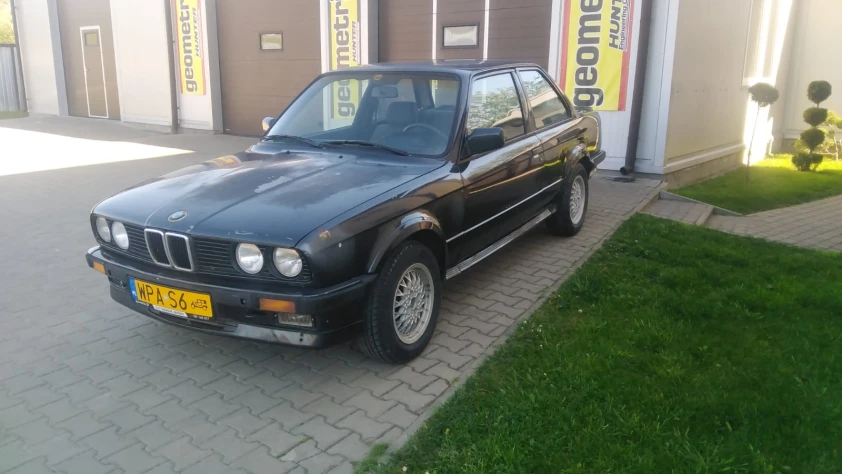 BMW Seria 3 E30 325ix 1987 - zdjęcie główne