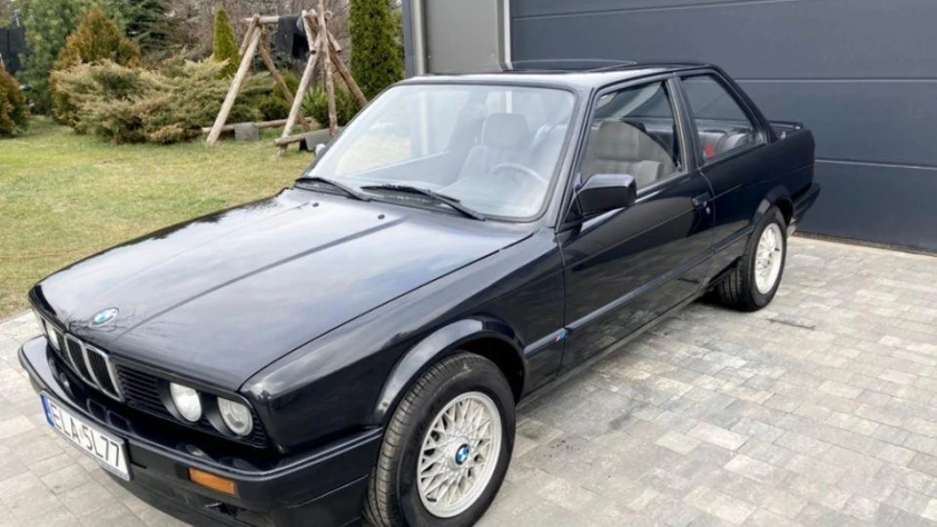 BMW Seria 3 E30 318 Coupe 1992 - zdjęcie dodatkowe nr 8