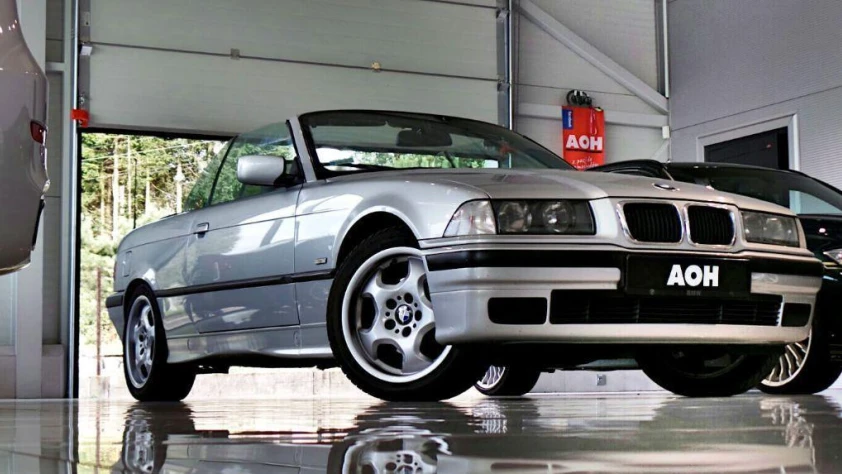 BMW Seria 3 E36 320i Cabrio  1998