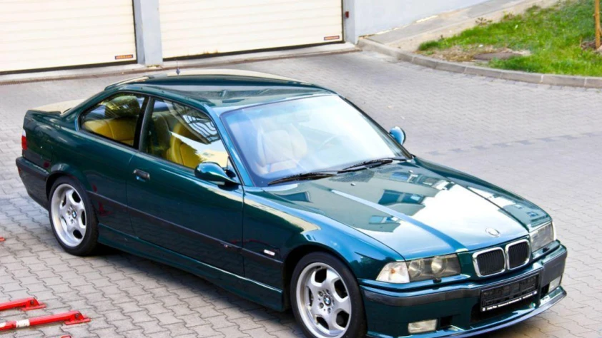 BMW M3 E36 1997 - zdjęcie główne