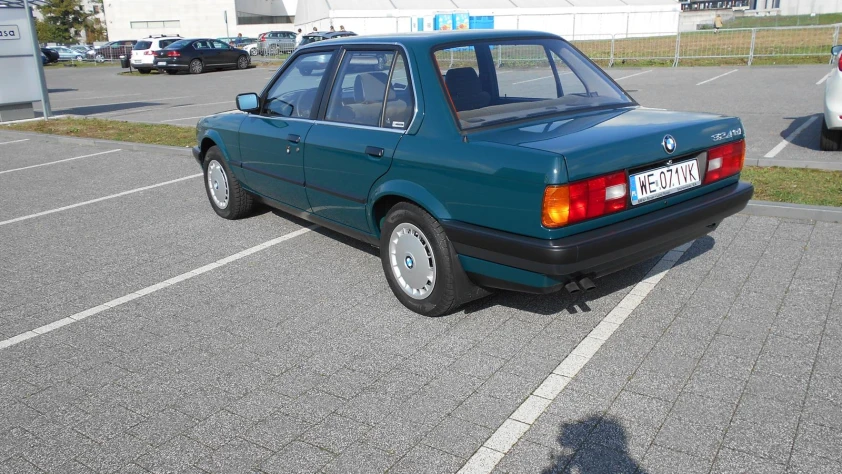 BMW Seria 3 E30 324TD  1990 - zdjęcie dodatkowe nr 23