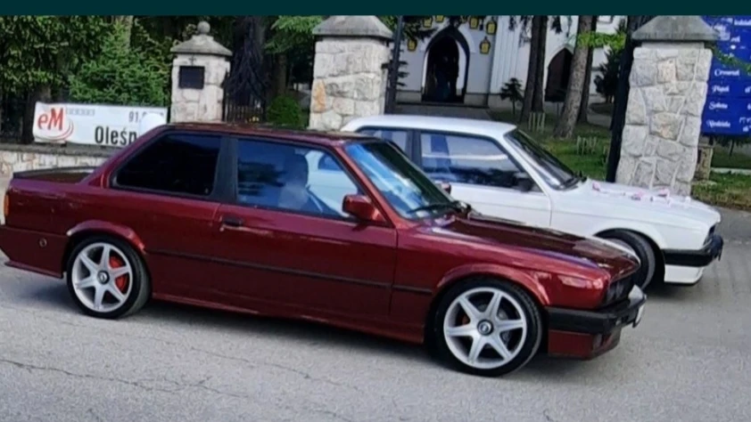 BMW Seria 3 E30 1992 - zdjęcie dodatkowe nr 4