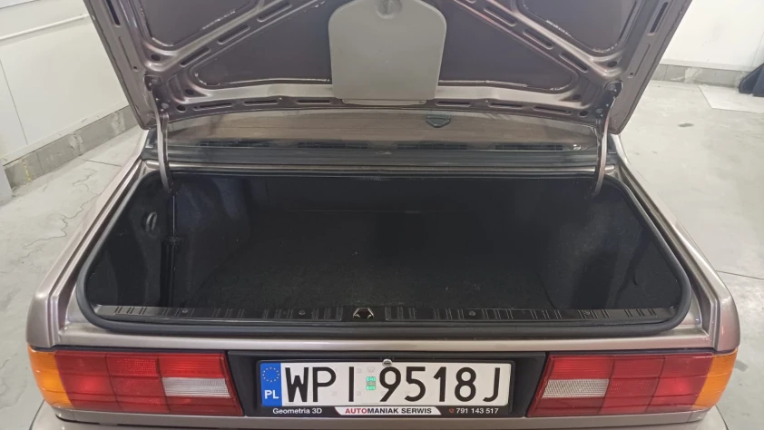 BMW E30 Seria 3 316i 1989 - zdjęcie dodatkowe nr 4