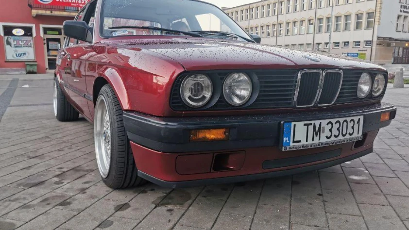 BMW Seria 3 E30 316i  1990 - zdjęcie dodatkowe nr 7