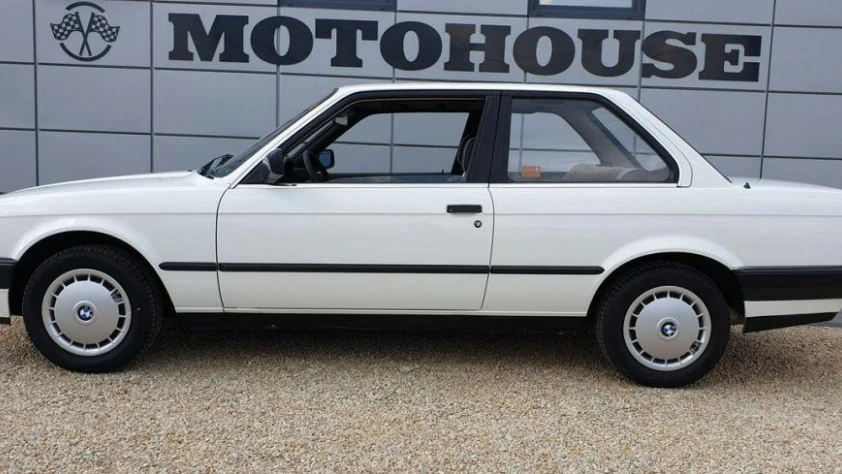 BMW Seria 3 E30 320i  1987 - zdjęcie dodatkowe nr 13