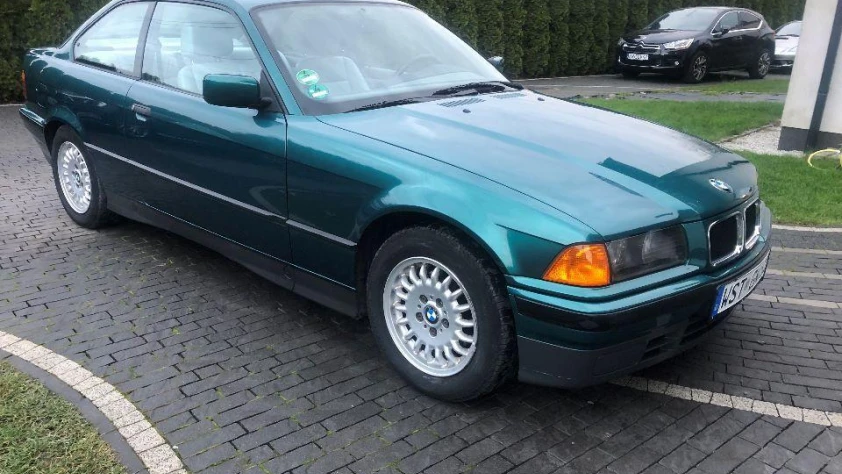 BMW Seria 3 E36 320i  1992 - zdjęcie dodatkowe nr 7