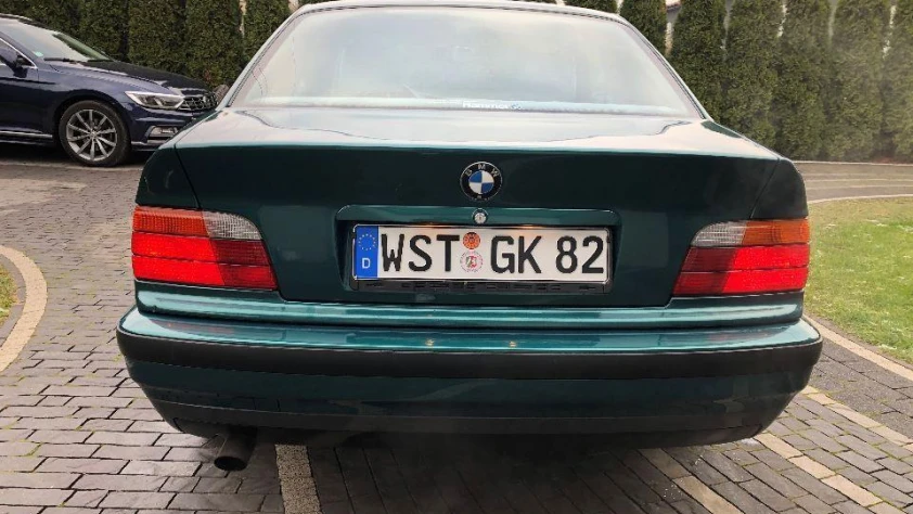 BMW Seria 3 E36 320i  1992 - zdjęcie dodatkowe nr 5