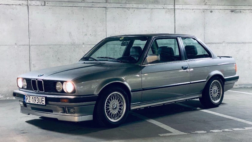 BMW Seria 3 E30 320i  1988 - zdjęcie dodatkowe nr 7