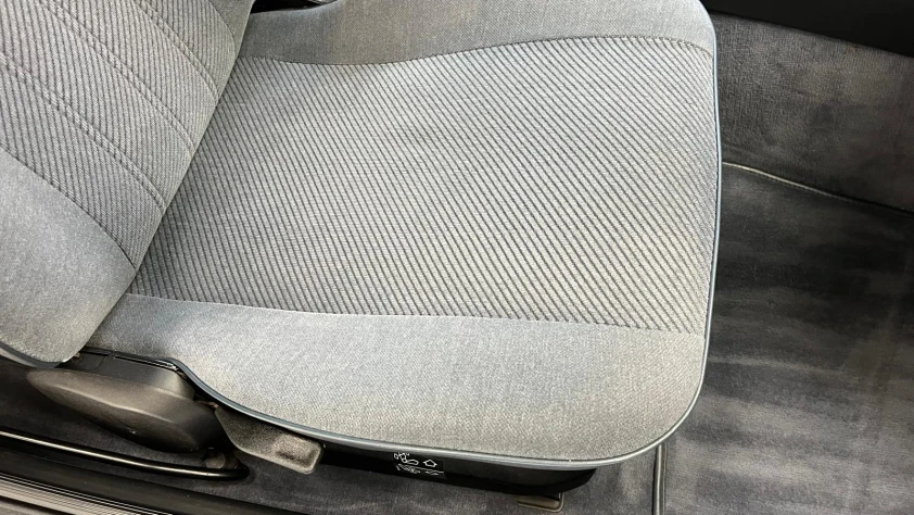 BMW Seria 3 325i 1987 - zdjęcie dodatkowe nr 6