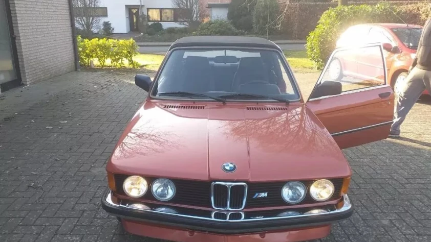 BMW Seria 3 E21 323i 1982 - zdjęcie dodatkowe nr 1
