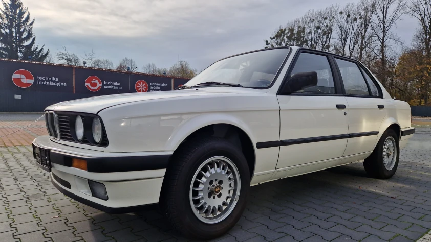 BMW Seria 3 E30 318i 1988 - zdjęcie dodatkowe nr 7