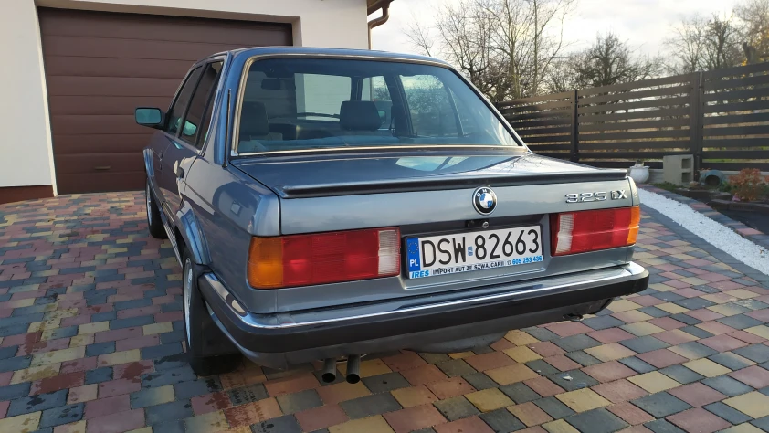 BMW Seria 3 E30 325ix 1987 - zdjęcie dodatkowe nr 3