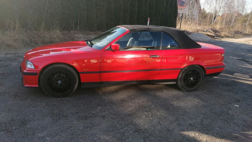 BMW Seria 3 e36 320i cabrio 1997 - zdjęcie dodatkowe nr 3