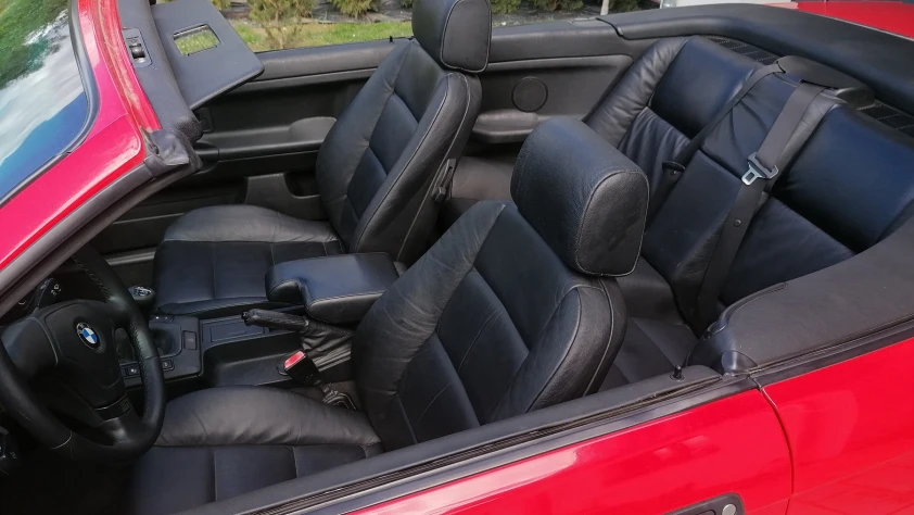 BMW Seria 3 e36 320i cabrio 1997 - zdjęcie dodatkowe nr 11