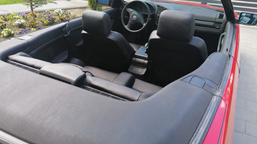 BMW Seria 3 e36 320i cabrio 1997 - zdjęcie dodatkowe nr 12