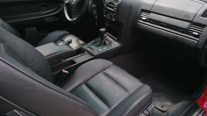 BMW Seria 3 e36 320i cabrio 1997 - zdjęcie dodatkowe nr 18