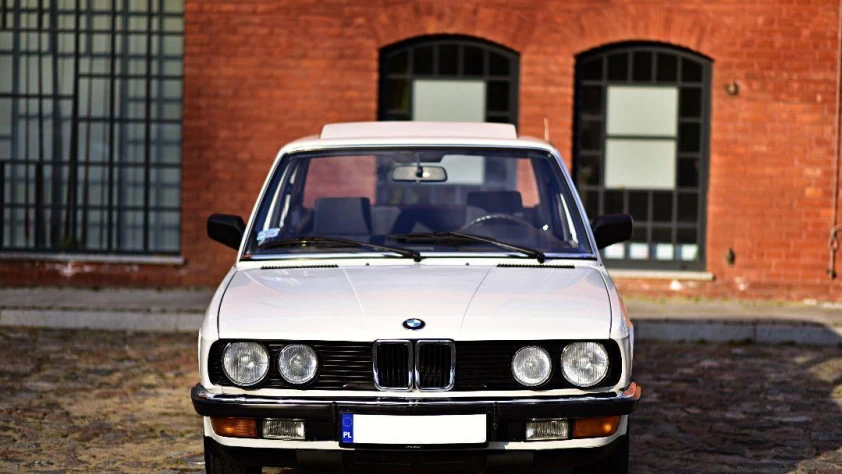 BMW Seria 5 E28 525e  1986 - zdjęcie dodatkowe nr 13
