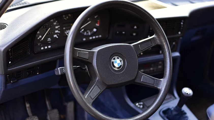 BMW Seria 5 E28 525e  1986 - zdjęcie dodatkowe nr 17