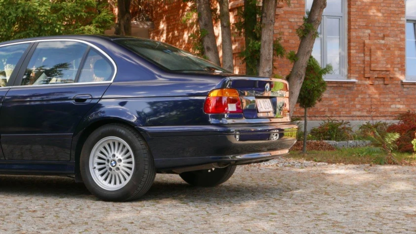 BMW Seria 5 E39 525i 2001 - zdjęcie dodatkowe nr 10