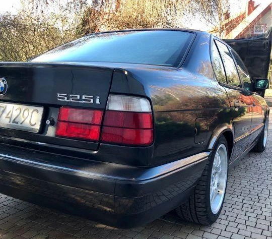 BMW Seria 5 E34 525i  1991 - zdjęcie dodatkowe nr 11