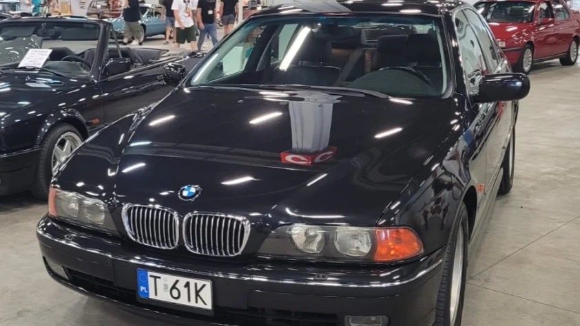BMW Seria 5 528i 1996 - zdjęcie główne
