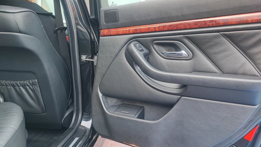 BMW Seria 5 528i 1996 - zdjęcie dodatkowe nr 8