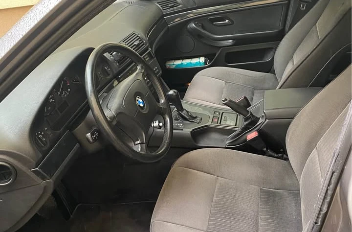 BMW Seria 5 528iA 1996 - zdjęcie dodatkowe nr 2