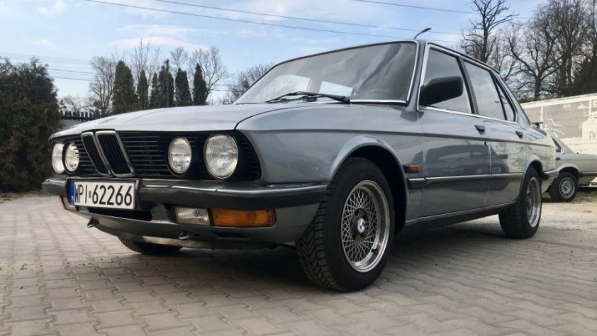 BMW Seria 5 E28 535i  1986 - zdjęcie dodatkowe nr 2