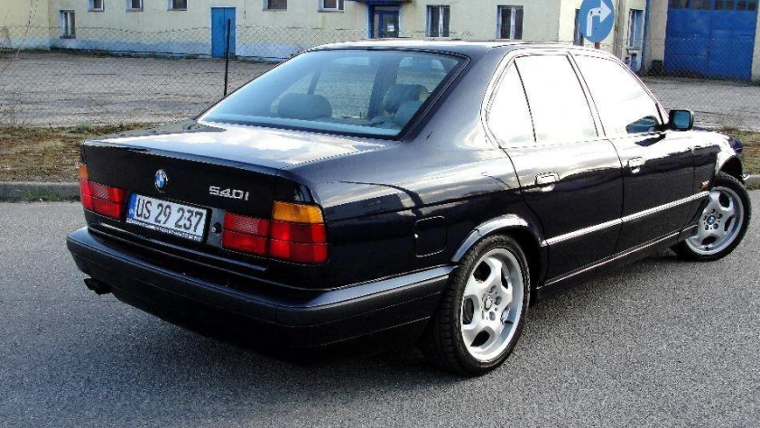 BMW Seria 5 E34 540i  1993 - zdjęcie dodatkowe nr 2