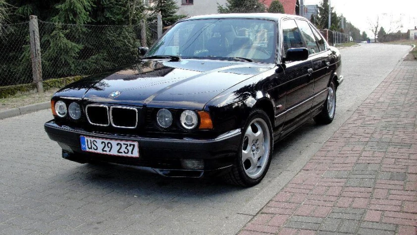 BMW Seria 5 E34 540i  1993 - zdjęcie dodatkowe nr 3