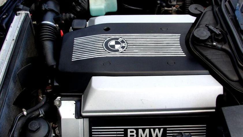 BMW Seria 5 E34 540i  1993 - zdjęcie dodatkowe nr 7