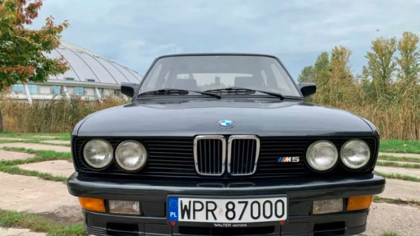 BMW Seria 5 E28 535i 1986 - zdjęcie dodatkowe nr 1