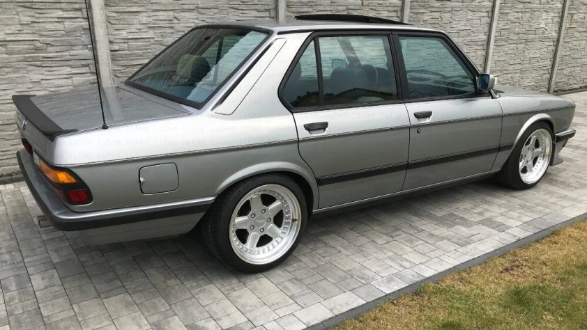 BMW Seria 5 E28 520i Zender 1987 - zdjęcie dodatkowe nr 9