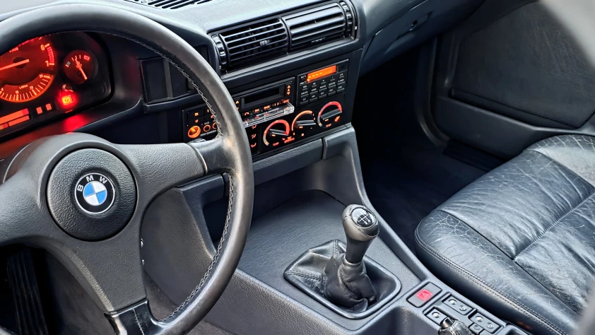BMW Seria 5 E34 535i 1988 - zdjęcie dodatkowe nr 9