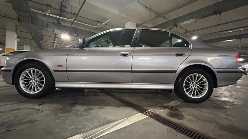 BMW Seria 5 E39 1998 - zdjęcie dodatkowe nr 2