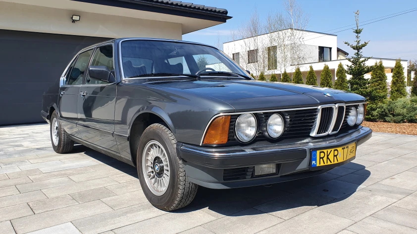 BMW Seria 7 1985 - zdjęcie dodatkowe nr 2