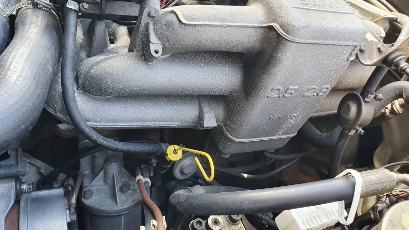BMW Seria 7 1985 - zdjęcie dodatkowe nr 37