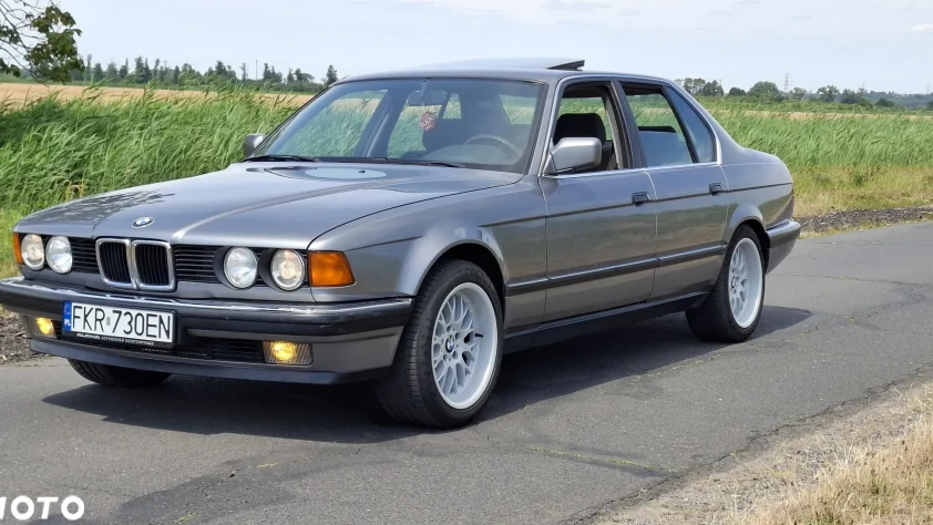 BMW Seria 7 730i 1991 - zdjęcie główne