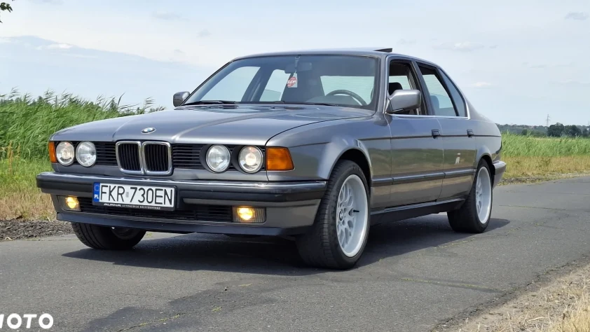 BMW Seria 7 730i 1991 - zdjęcie dodatkowe nr 1