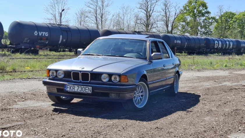 BMW Seria 7 730i 1991 - zdjęcie dodatkowe nr 17