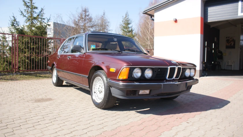 BMW Seria 7 735 1985 - zdjęcie dodatkowe nr 2