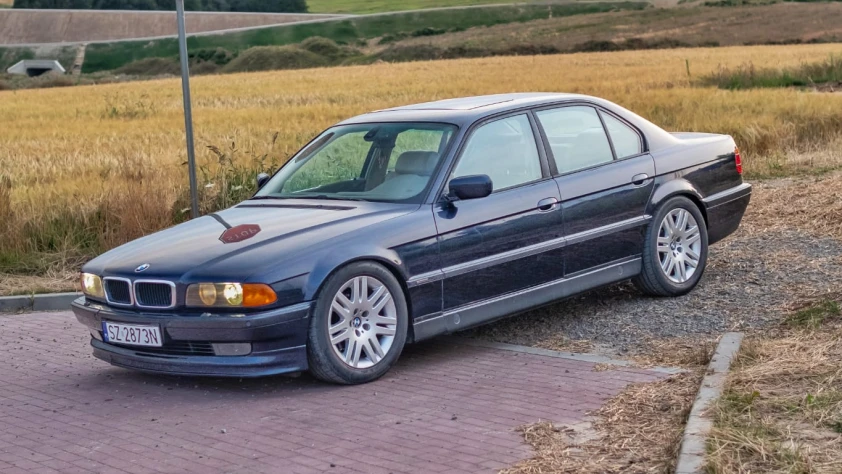BMW Seria 7 735iA 1996 - zdjęcie główne